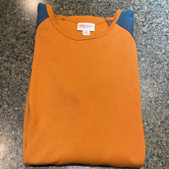 LuLaRoe XS color block ribbed shirt.  Orange with blue and red sleeves - Picture 9 of 9